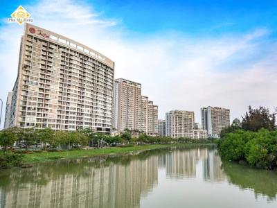 Are you looking for a 2-bedroom apartment with high-end furniture, full amenities and a beautiful view? An apartment in Phu My Hung is the perfect choice for you!