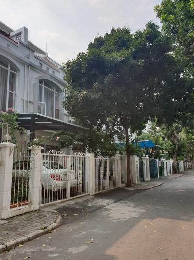 My Giang villa for rent, area: 7×18m, 1 ground + 2 floors, fully furnished, rent 1200 USD.