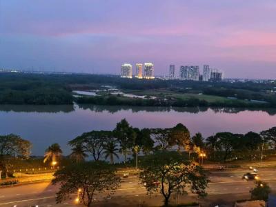 Panorama apartment for rent, area: 147m2, high floor, fully furnished, rent 1200 USD.