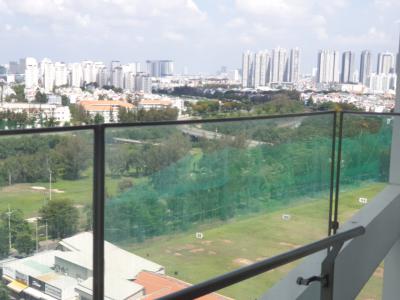 Cho thuê căn hộ Garden Plaza 1, dt: 150m2, lầu trung, nội thất đầy đủ, giá thuê 1100 USD.