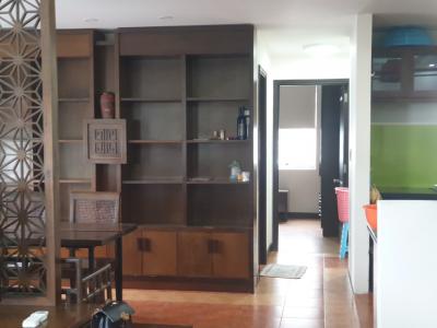 Cho thuê căn hộ Grandview, 120m2, lầu trung, view trường SSIS, nội thất đầy đủ, giá thuê 800 USD.
